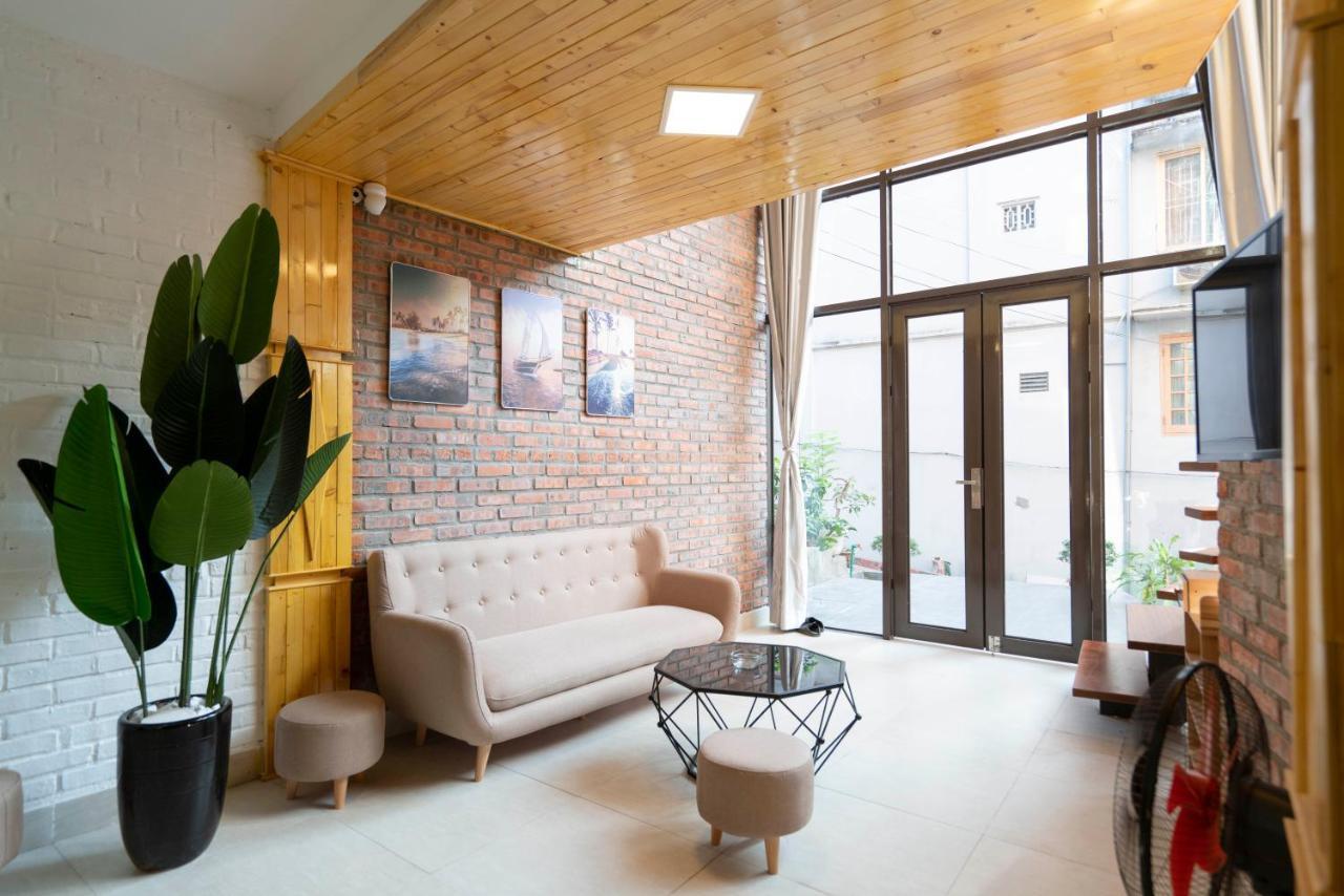 Private Room In Halong Center Hạ Long Extérieur photo
